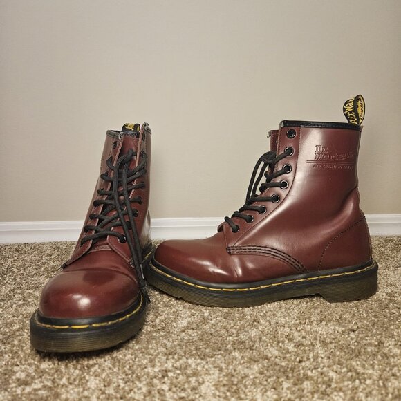 Dr. Martens 1460 Smooth Leather Lace-Up Boots in Cherry Red, Women’s US 7 - Picture 5 of 12